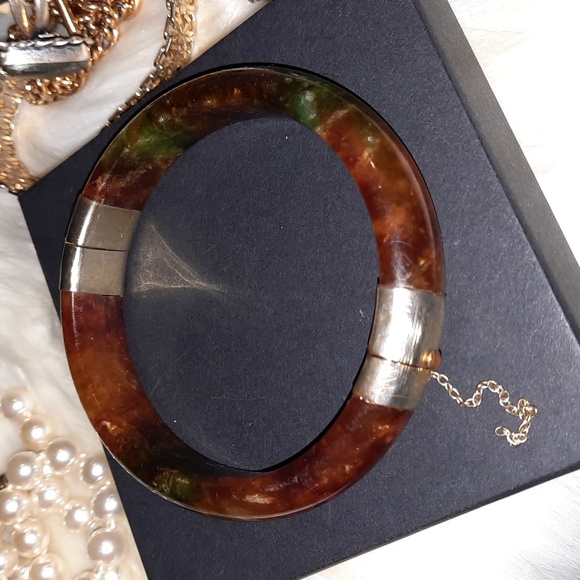 Gemstone 14k gold hinged bangle - Picture 2 of 6